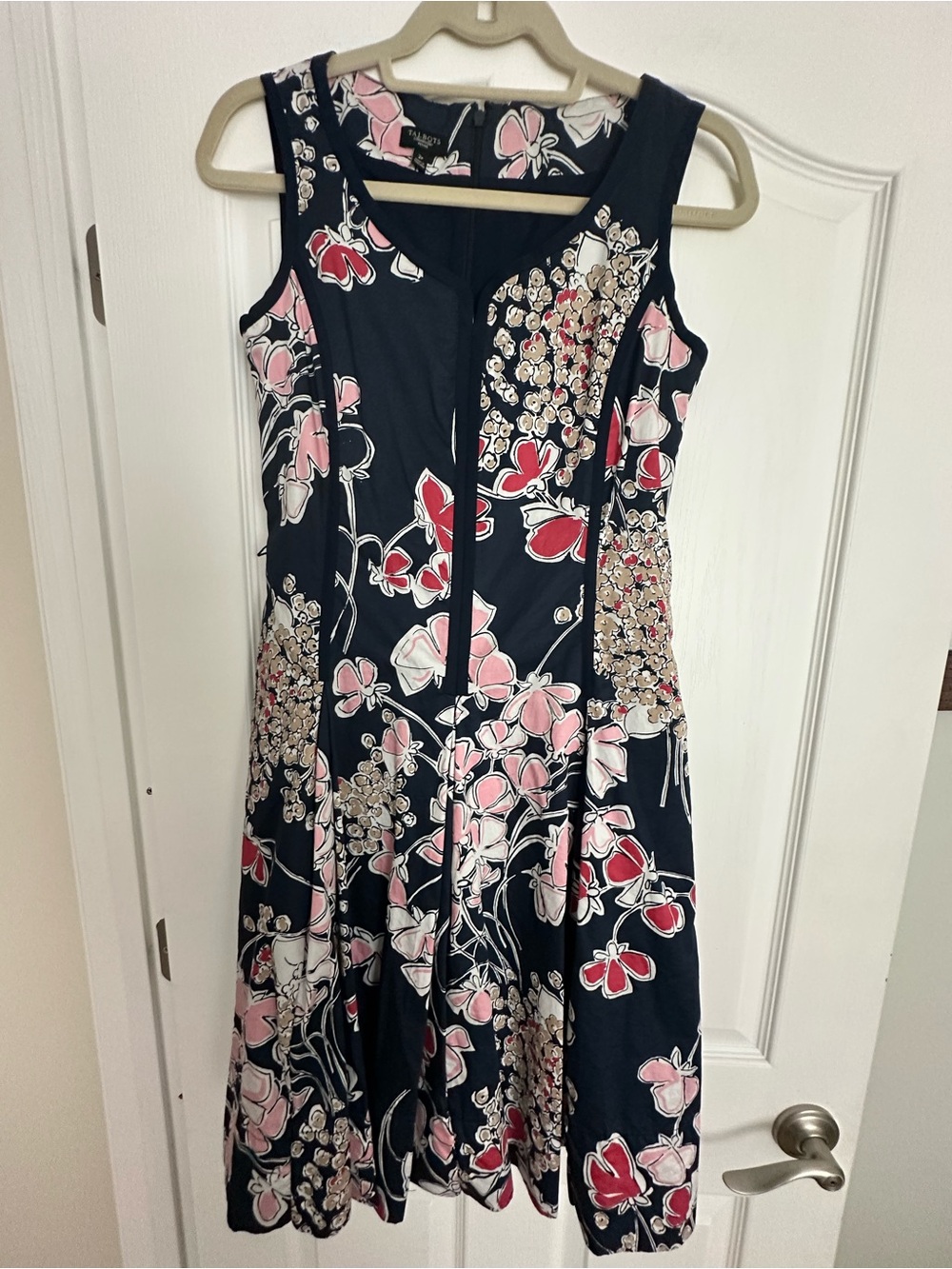 Talbots Navy Sleeveless Floral Midi Dress with Pink and Red Blooms! Belt include
